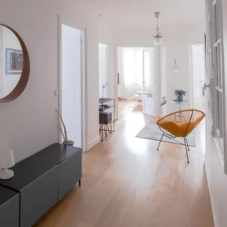 Apartament Bel Bourgeois Au Centre-ville De